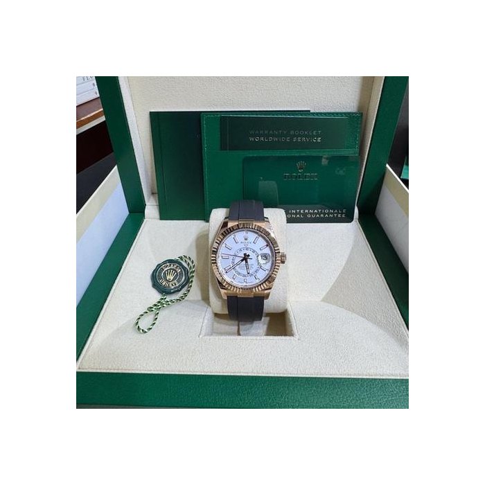 Rolex Sky-DwellerUnworn 2026 Sky-Dweller Everose Gold 42mm White Dial Ref. 336235-0002