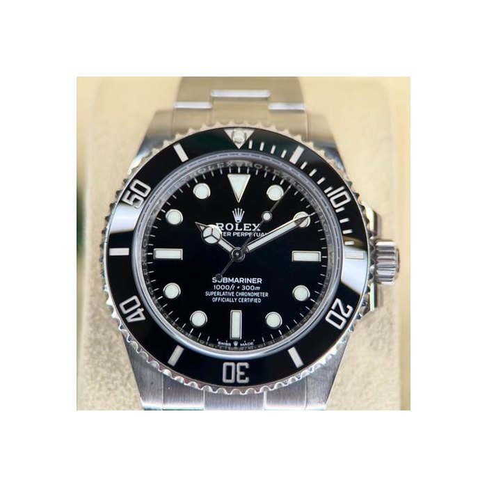 Rolex Submariner (No Date)Precioso Submariner full set 2023 en perfecto estado Ref. 124060