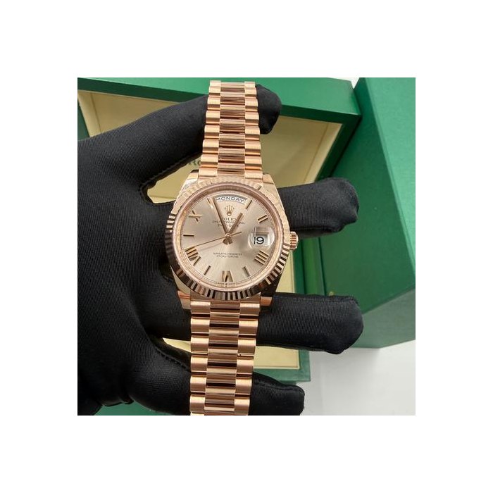 Rolex Day-Date228235 “Sundust“ 08-2026 Fresh New