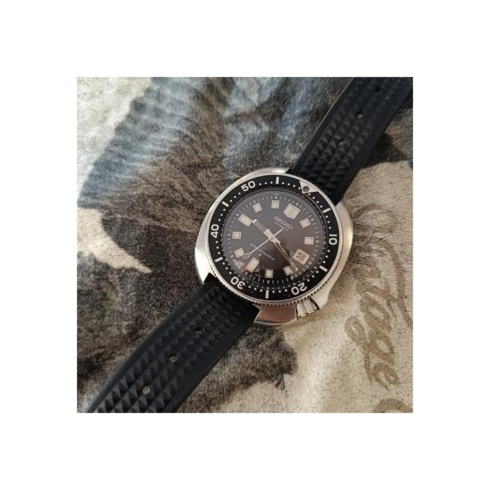 Seiko ScubaDiver 6105-8110