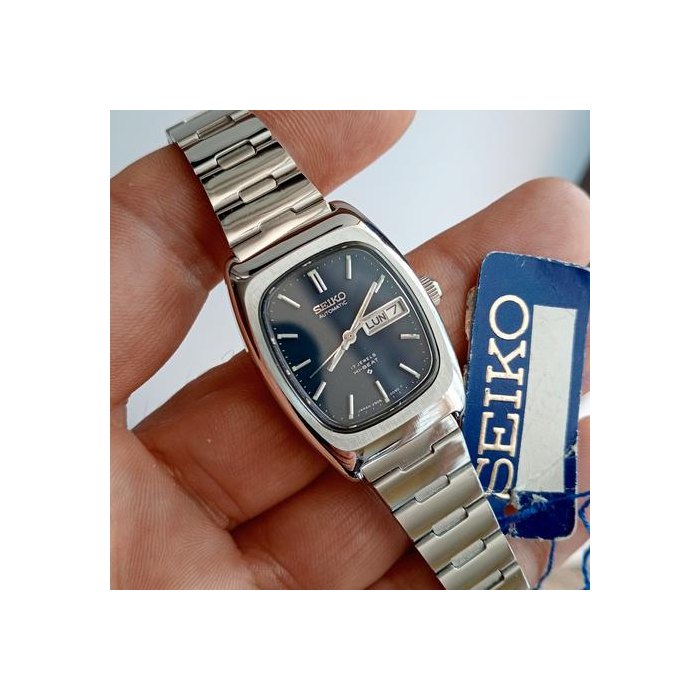 Seiko Bell MaticHI-BEAT Automatic Day-Date - all Steel Vintage 85 NOS Beautiful blue dial Water Resist Indici applicati - Molto bello Ref. 2906-3040