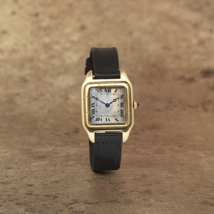 Cartier. A very early and rare 18K gold manual wind wristwatch Santos, Circa 1920