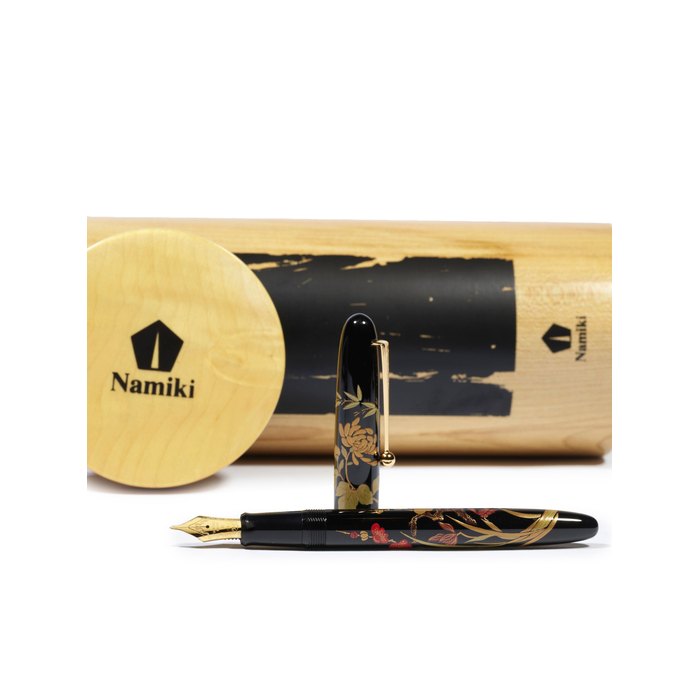 NAMIKI | A FINE URUSHI LACQUER AND MAKI-E FOUNTAIN PEN BY ARTISAN MASARU HAYASHI