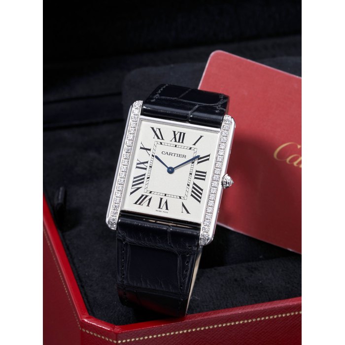 CARTIER | TANK LOUIS CARTIER, REF.WT200006, A WHITE GOLD DIAMOND-SET WRISTWATCH, CIRCA 2021