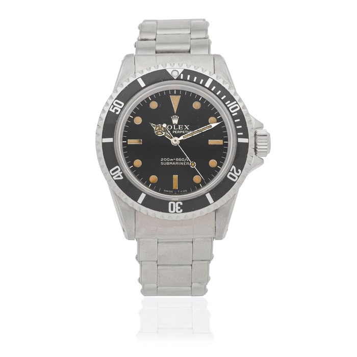 Rolex. A stainless steel automatic bracelet watch with metres first dial Submariner, Ref: 5513, Circa 1966