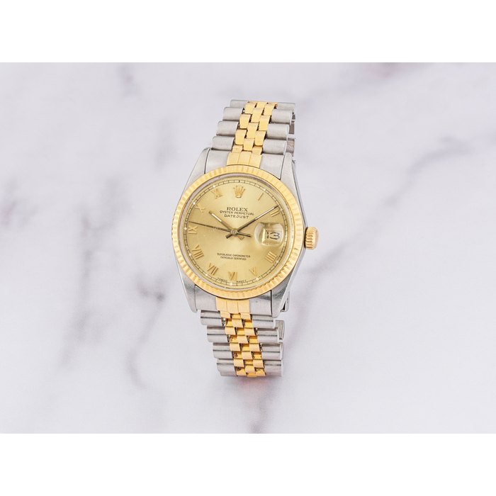 Rolex. Montre bracelet en or jaune 18K (750) et acier avec date mouvement automatique Rolex. A stainless steel and 18K gold automatic calendar bracelet watch Datejust, Ref: 16013, Circa 1986