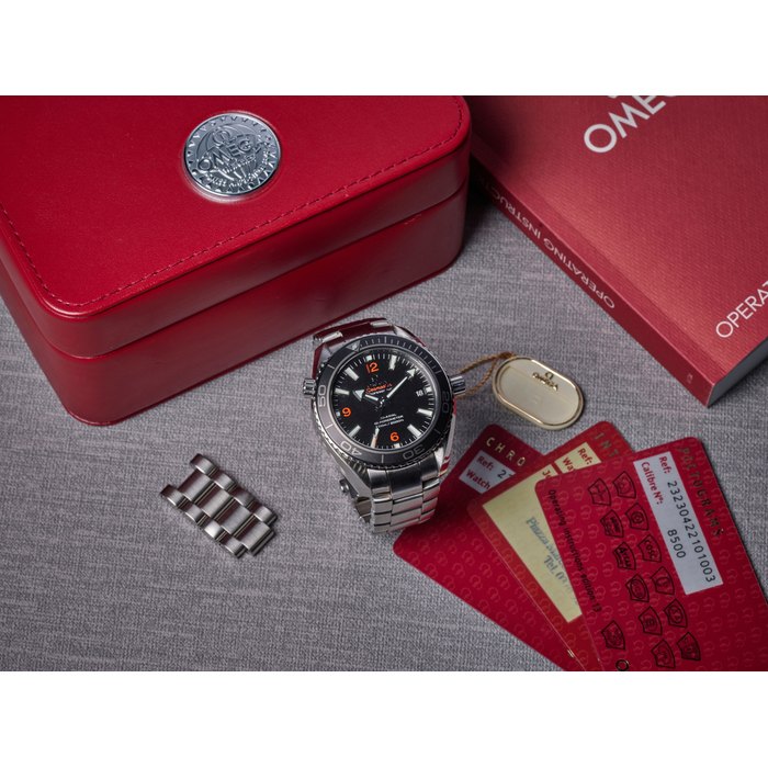 OMEGA | SEAMASTER PLANET OCEAN 600M CO-AXIAL, A STAINLESS STEEL DIVER'S BRACELET WATCH WITH DATE, CIRCA 2008