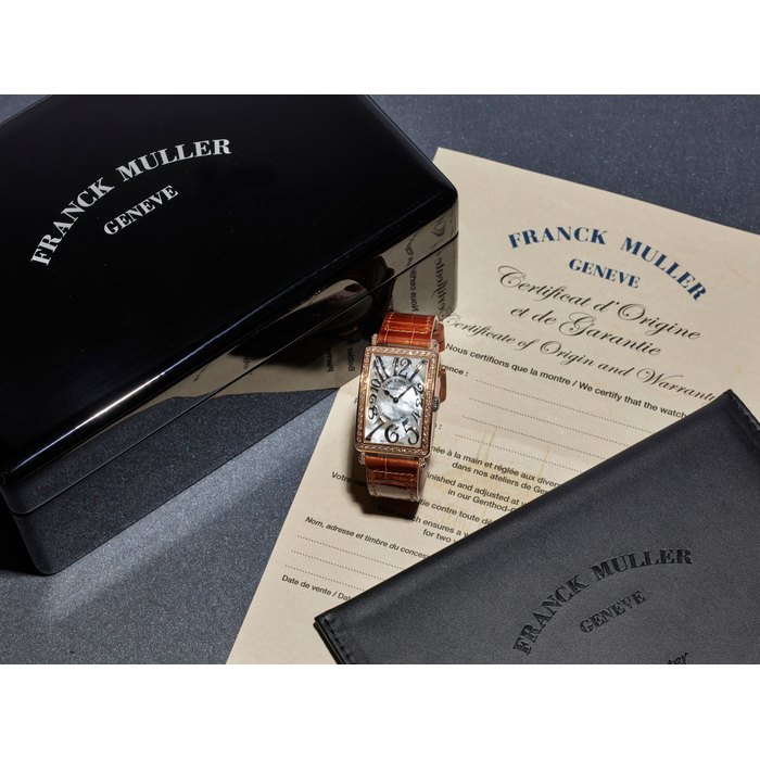 FRANCK MULLER | LONG ISLAND RELIEF, A NEW OLD STOCK PINK GOLD AND DIAMOND-SET WRISTWATCH WITH MOTHER-OF-PEARL DIAL, CIRCA 2018