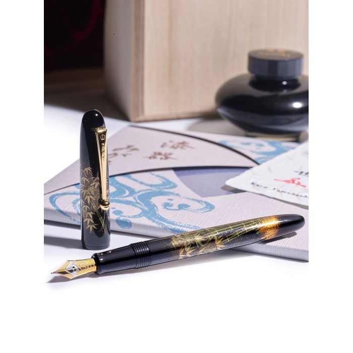 NAMIKI | YUKARI - BAMBOO, A FINE URUSHI LACQUER AND TOGIDASHI TECHNIQUE MAKI-E FOUNTAIN PEN BY ARTISAN KAYO YAMANASHI, CIRCA 2009