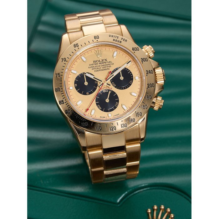Rolex ROLEX | COSMOGRAPH DAYTONA, REF.116528, A YELLOW GOLD CHRONOGRAPH BRACELET WATCH, CIRCA 2007 · 116528