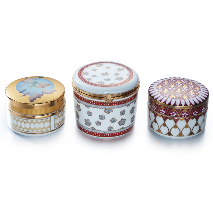 PATEK PHILIPPE, VAN CLEEF & ARPELS | A GROUP OF RARE THREE TRINKET BOXES