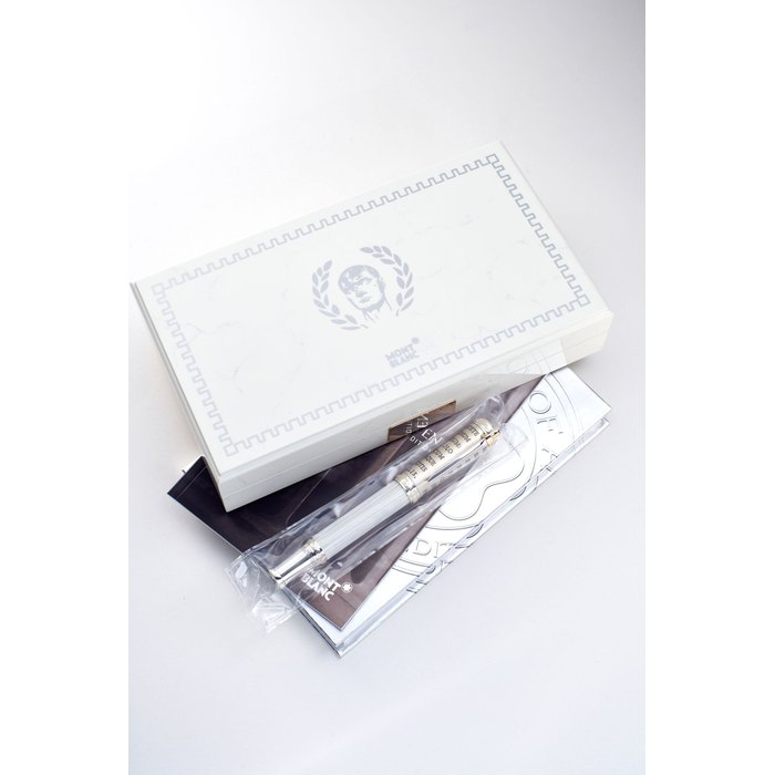 MONTBLANC | GAIUS MERCAENAS, REF. 28797, A FINE NEW OLD STOCK, LIMITED EDITION SILVER AND WHITE LACQUER FOUNTAIN PEN