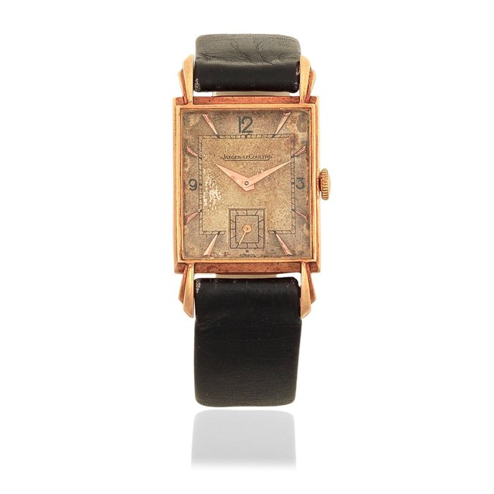 Jaeger-LeCoultre. An 18K gold manual wind rectangular wristwatch Circa 1935