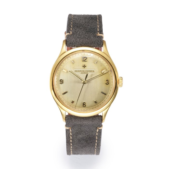 VACHERON & CONSTANTIN. A RARE OVERSIZED YELLOW GOLD CENTRE SECONDS WRISTWATCH WITH CHAMPAGNE RIBBED TEXTURED DIAL, CIRCA 1955 Ref. 4625