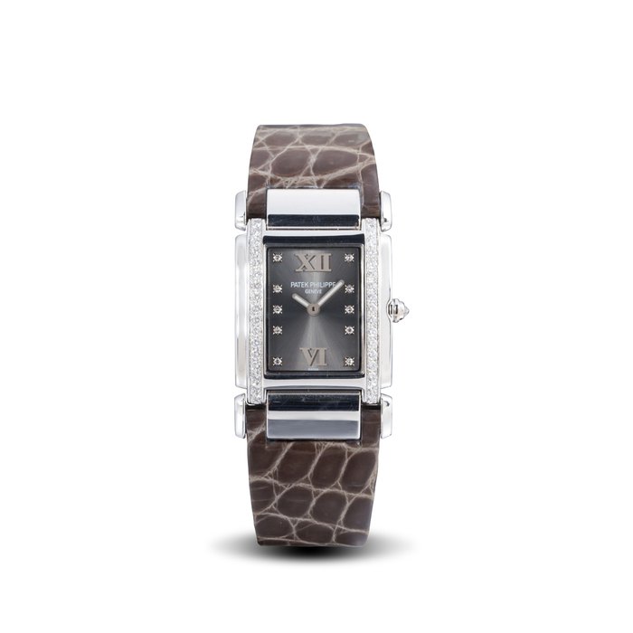Patek Philippe Patek Philippe. A White Gold Wristwatch, Ref.4920G, #4286313/3370514, Price & Market Data