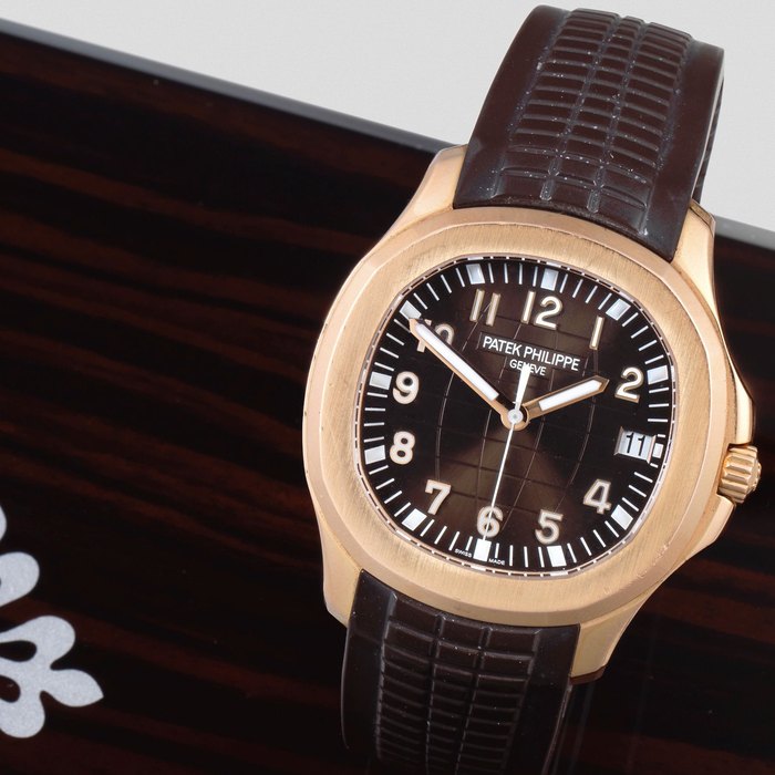 Patek Philippe. An attractive 18K rose gold automatic calendar wristwatch Aquanaut, Ref: 5167R-001, Sold 20th July 2017
