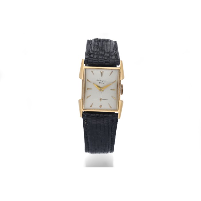 Jules Jurgensen. A Yellow Gold Rectangular Wristwatch with Shaped Lugs Ref. 1332