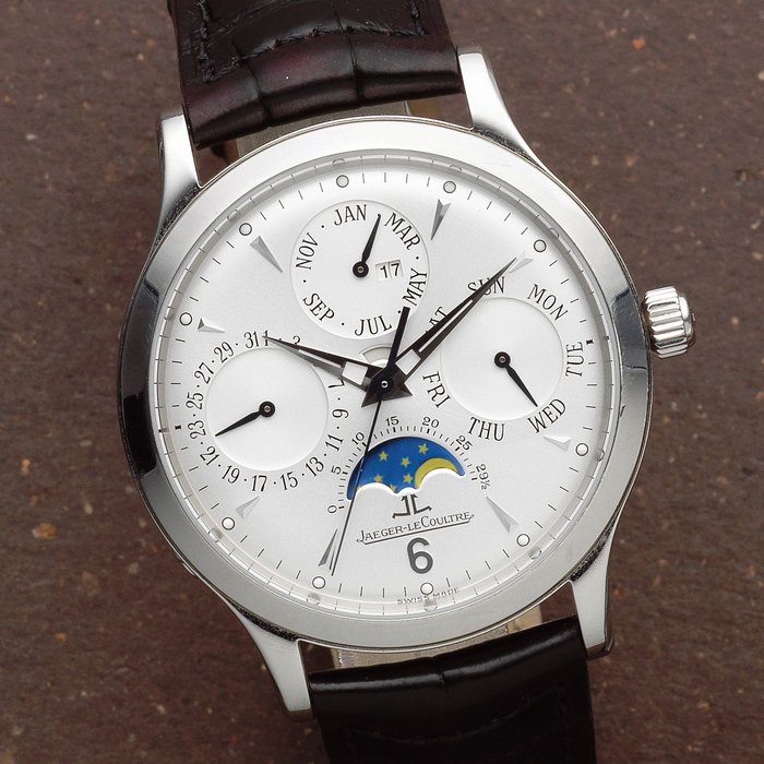 Jaeger-LeCoultre. A stainless steel automatic triple calendar wristwatch with moon phase Master Control 1000 Hours, Ref: 140.8.80.S, Circa 2000