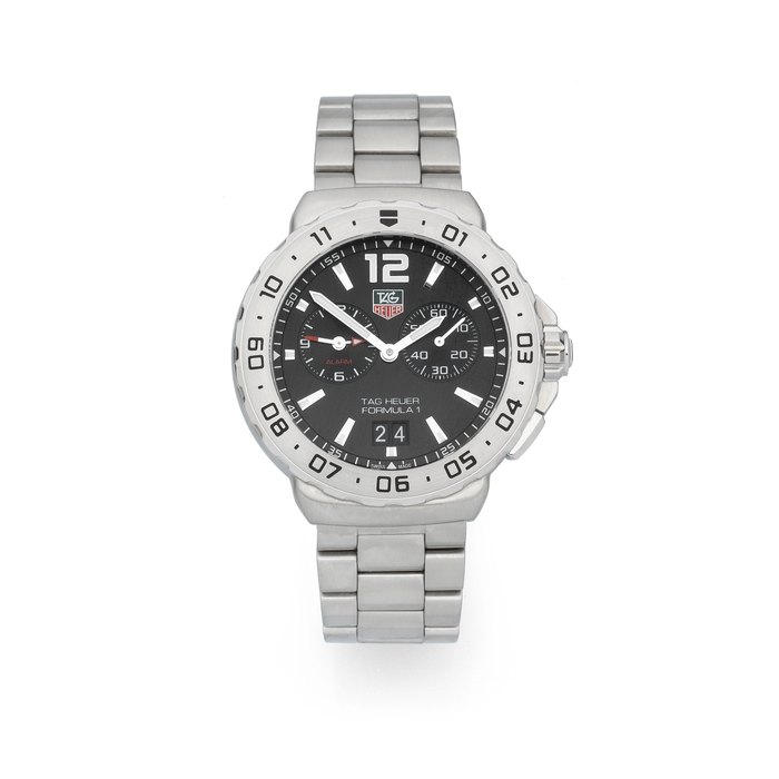 TAG Heuer. An unused stainless steel quartz calendar bracelet watch alarm Formula 1, Ref: WRC1389, Sold 1st November 2016