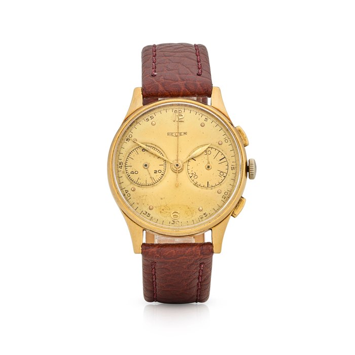 Heuer. An 18K yellow gold manual wind chronograph wristwatchCirca 1940