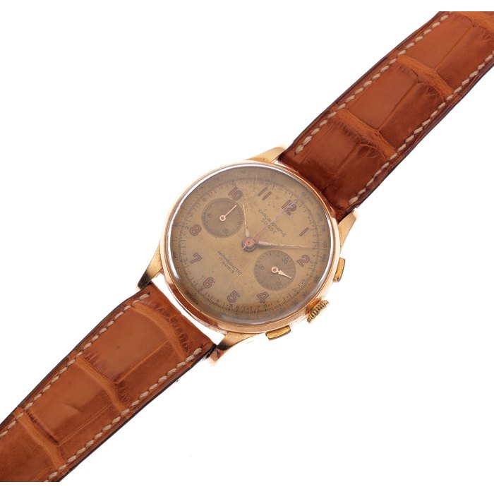 Chronographe Suisse. An 18K gold manual wind chronograph wristwatch Ref: 222, Circa 1950