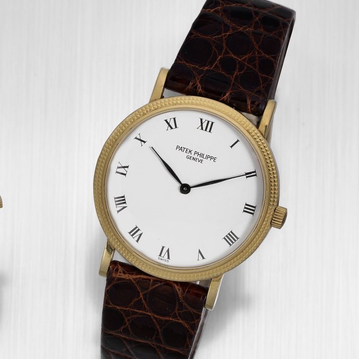 Patek Philippe. An 18K gold automatic wristwatch Calatrava, Ref:3992J, Case No.2952974, Movement No.1198911, Sold 10th August 1994