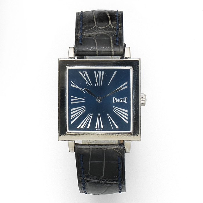 Piaget. An 18K white gold manual wind square wristwatch Alti-Plano, Ref:90930, Case No.833161, Sold 20th August 2005
