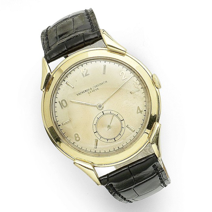 Vacheron & Constantin. An 18K gold manual wind wristwatch Case No.312356, Movement No.478961, Circa 1945