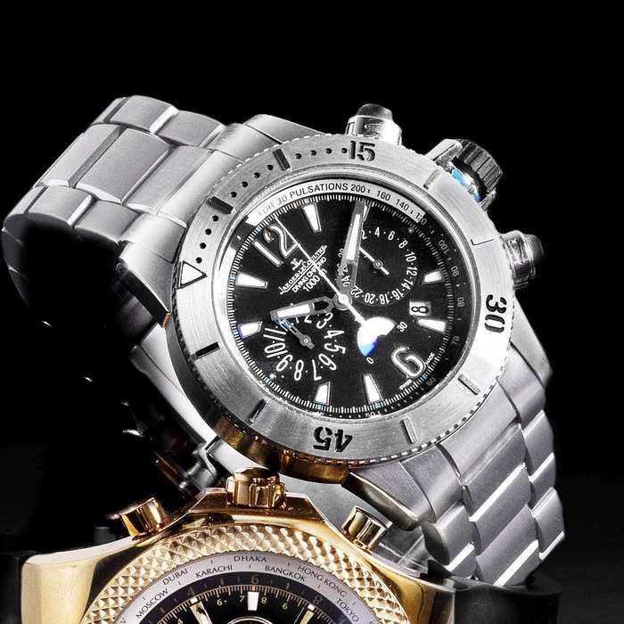 Jaeger-LeCoultre. A titanium tonneau automatic calendar chronograph bracelet watch Master Compressor 1000 Hours Diving Chronograph, Ref:160.T.25, Case No.2464909, Circa 2012