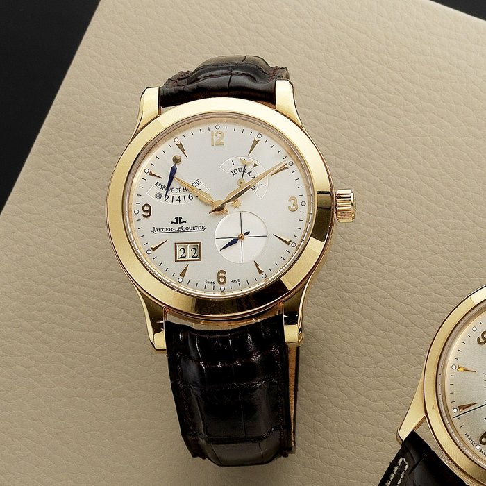 Jaeger-LeCoultre. An 18K gold manual wind calendar wristwatch with 8-day power reserve and day and night indication Master Control Hours Reserve de Marche, Ref:146.2.17, No.1751, Movement No.3342701, Recent