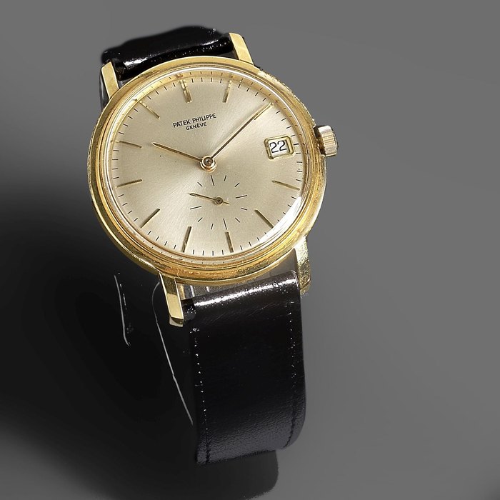 Patek Philippe. An 18K gold automatic calendar wristwatch Ref:3445, Case No.312331, Movement No.1120270, Sold 1963