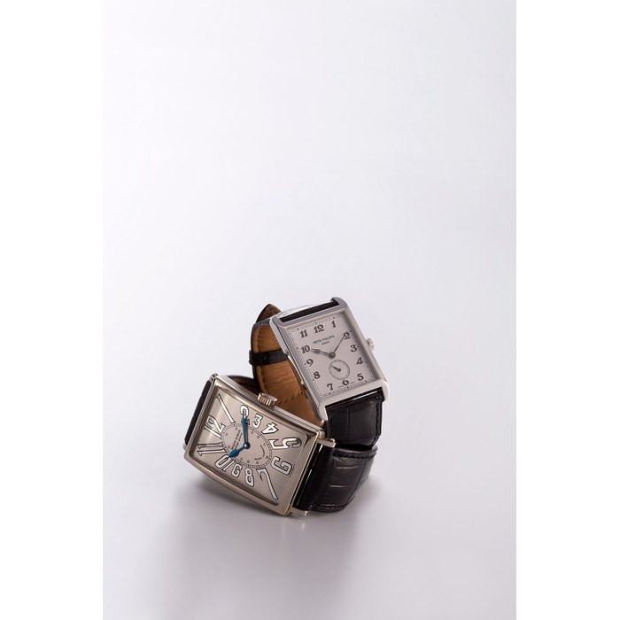 Patek Philippe. An 18K white gold manual wind wristwatch Gondolo, Ref:5109G, Case No.4257889, Movement No.1885591, Sold 28th May 2004