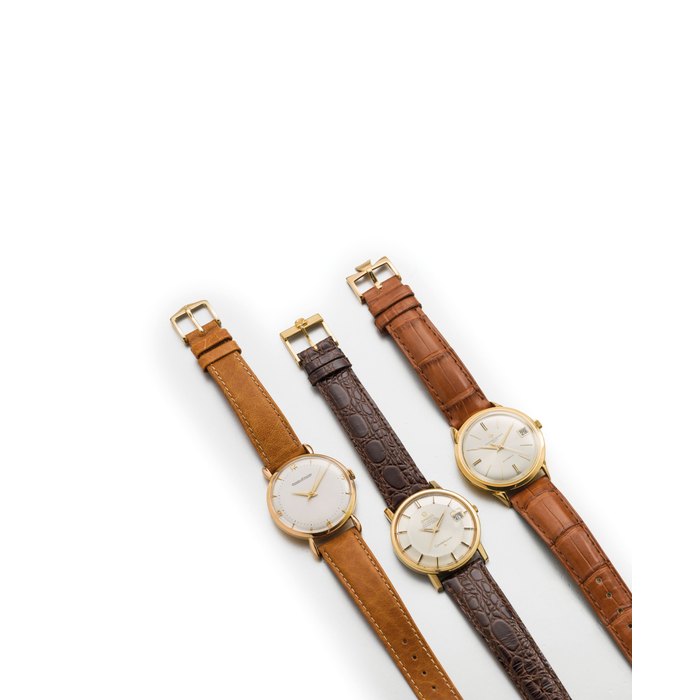 Jaeger-LeCoultre. An 18K gold manual wind wristwatch Movement No.376168, Circa 1950