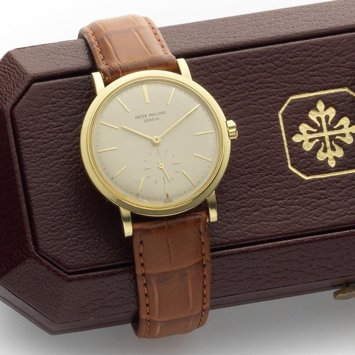 Patek Philippe. An 18ct gold manual wind wristwatch Calatrava, Ref:3429, Case No.2621918, Movement No.1111291, Circa 1960