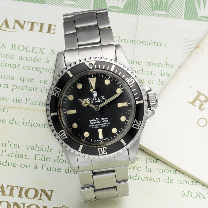 Rolex. A stainless steel automatic bracelet watch Submariner, Ref:5512, Serial No.415****, Movement No.888491, Sold 1st November 1977
