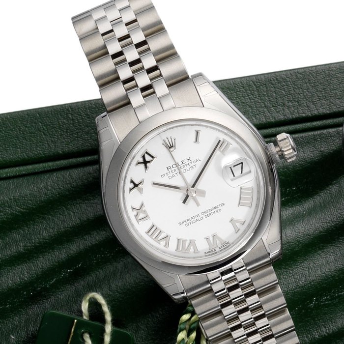 Rolex. A mid-size stainless steel automatic calendar bracelet watch Datejust, Ref:116200, Serial No.G753***, Movement No.W19****, Sold 7th February 2013