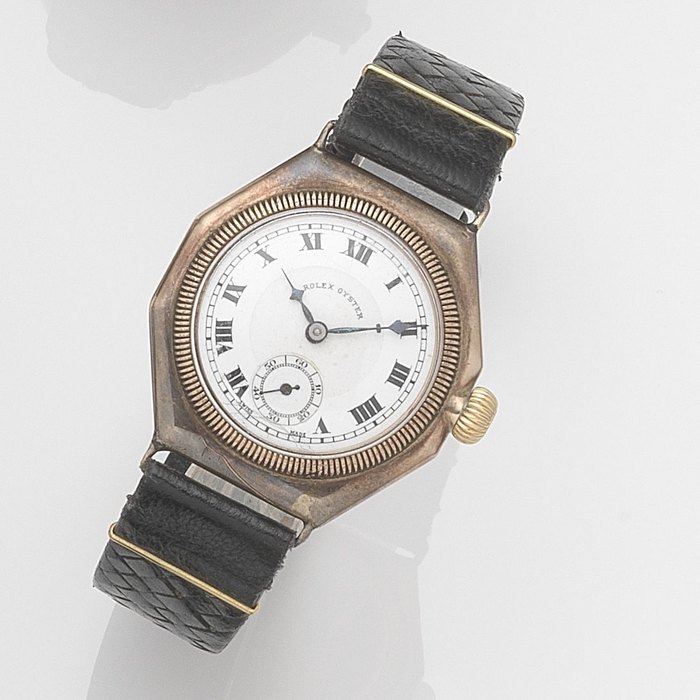 Rolex. An early 9ct gold manual wind wristwatch Oyster, Case No.23679, Circa 1927