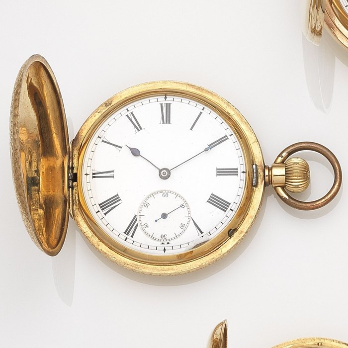 Swiss. An 18ct gold keyless wind full hunter pocket watch Case & Cuvette No.19015, Movement No.960739, Circa 1860
