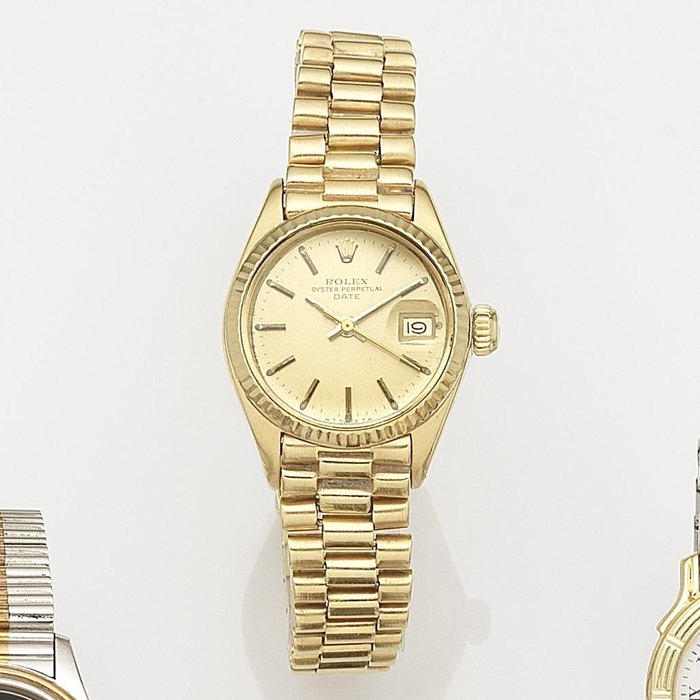 Rolex. A lady's 18ct gold automatic calendar bracelet watch Date, Ref:6916, Serial No.347****, Movement No.658***, Circa 1972