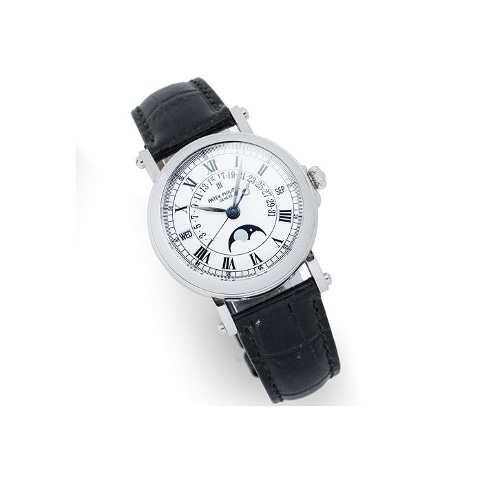 Patek Philippe. A very fine and rare platinum automatic perpetual calendar wristwatch Ref:5059P, Case No.4047997, Movement No.1957480, Circa 2000