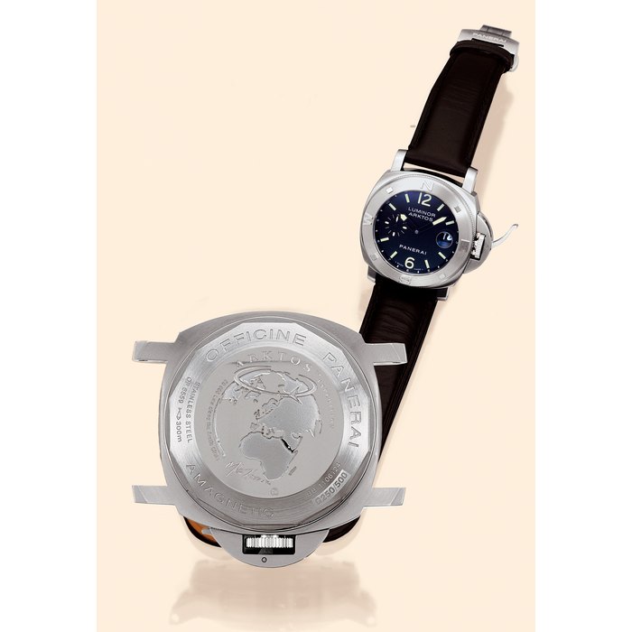 Panerai Officine Panerai, Price & Market Data