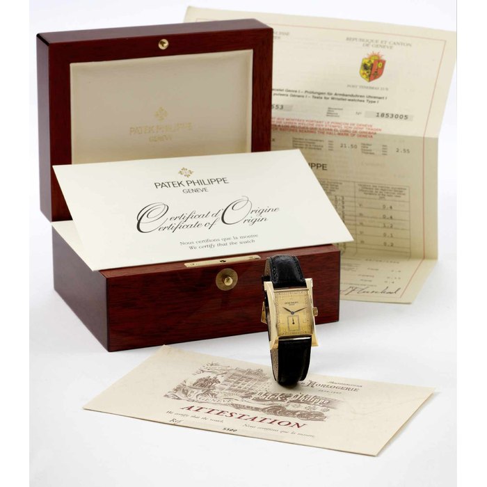 Patek Philippe Patek Philippe Ref Ref 5500, Price & Market Data