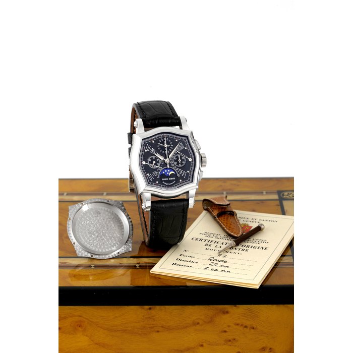 Roger Dubuis S37