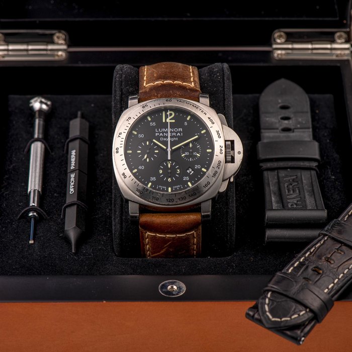 Panerai Officine Panerai Ref Op 6769 Pam 250 Luminor Daylight