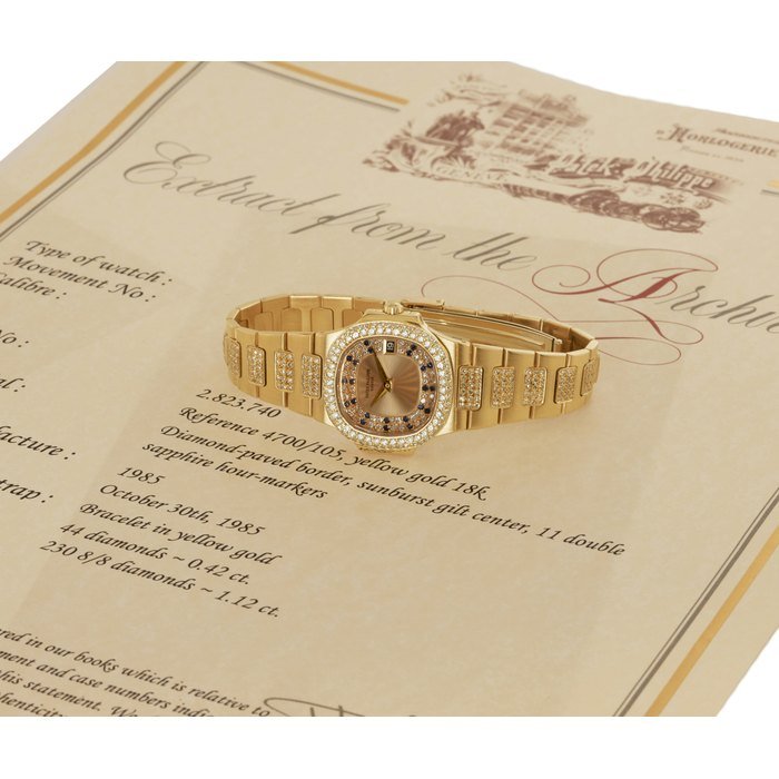 Patek Philippe Patek Philippe Ref 4700 105 Nautilus · 4700