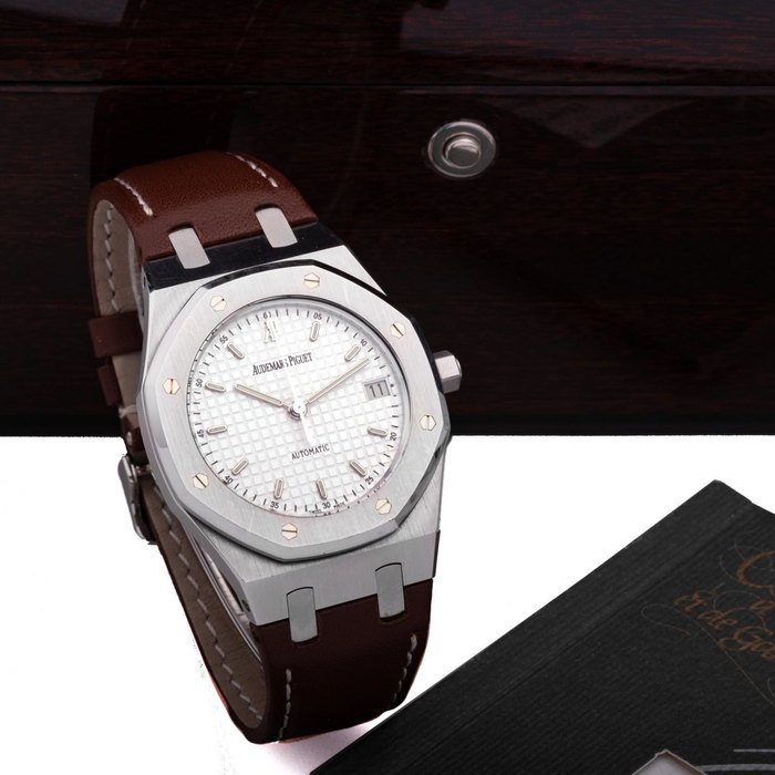 Audemars Piguet Audemars Piguet Ref 15189St Royal Oak For Pictet · 15189ST