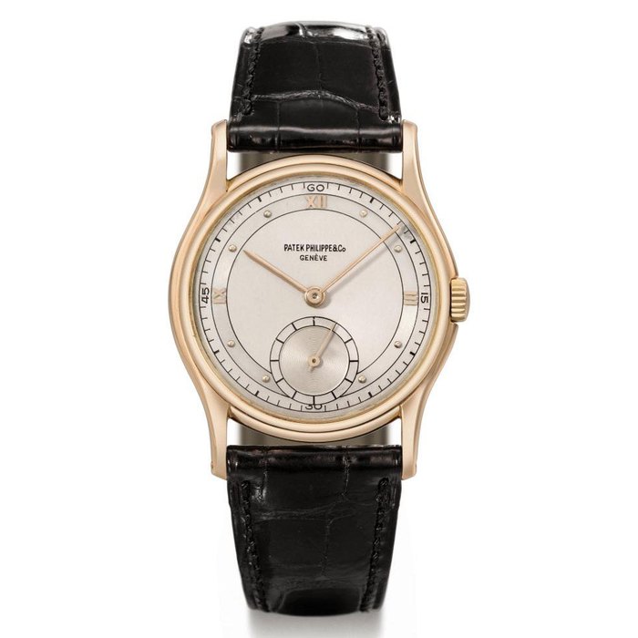 Patek Philippe. A rare 18K pink gold wristwatch with two-tone silvered dial SIGNED PATEK PHILIPPE & CO., GENÈVE, REF. 1527, MOVEMENT NO. 929'202, CASE NO. 643'267, MANUFACTURED IN 1946