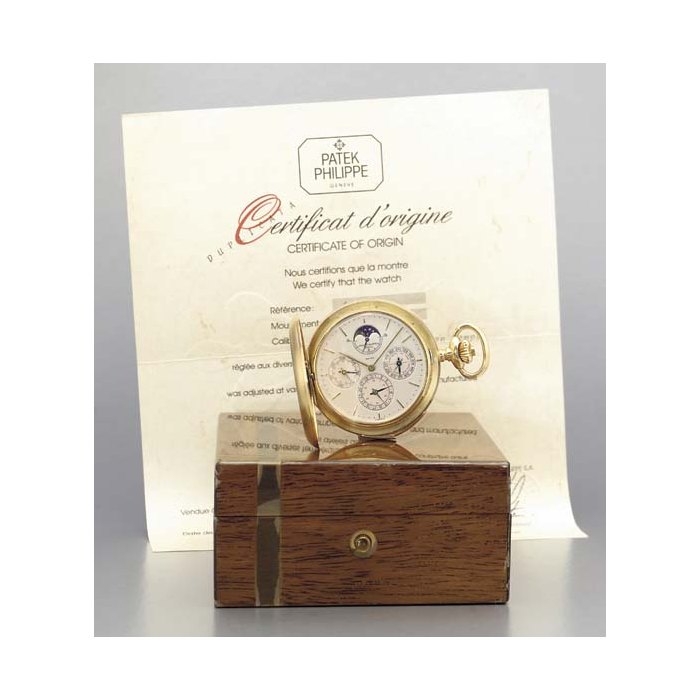 Patek Philippe. A rare and important 18K gold hunter case perpetual calendar minute repeating keyless lever watch with equation of time and phases of the moon SIGNED PATEK PHILIPPE, GENEVE, RETAILED BY BEYER, ZURICH, MOVEMENT NO. 866714, CASE NO. 332926, REF. 881/1, CIRCA 1981