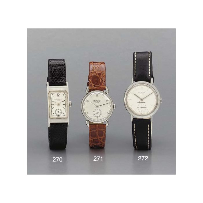 Patek Philippe. A fine platinum curved rectangular-shaped wristwatch SIGNED PATEK PHILIPPE, GENEVE, MOVEMENT NO. 832422, CASE NO. 616671, CIRCA 1940