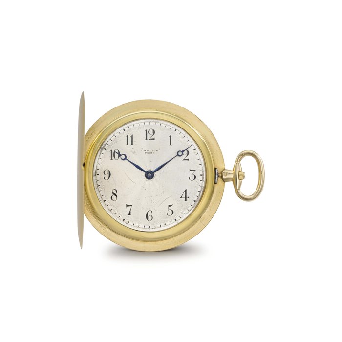 Cartier. A fine and rare 18K gold ultra slim hunter case keyless lever watch SIGNED CARTIER, PARIS, MOVEMENT SIGNED CARTIER PARIS, NO. 6190, CASE NOS. 2207 AND 6190, CIRCA 1925